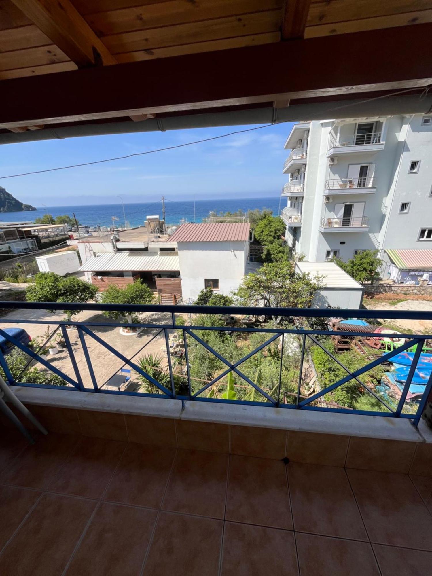 Hotel Portokali Himare Exterior photo