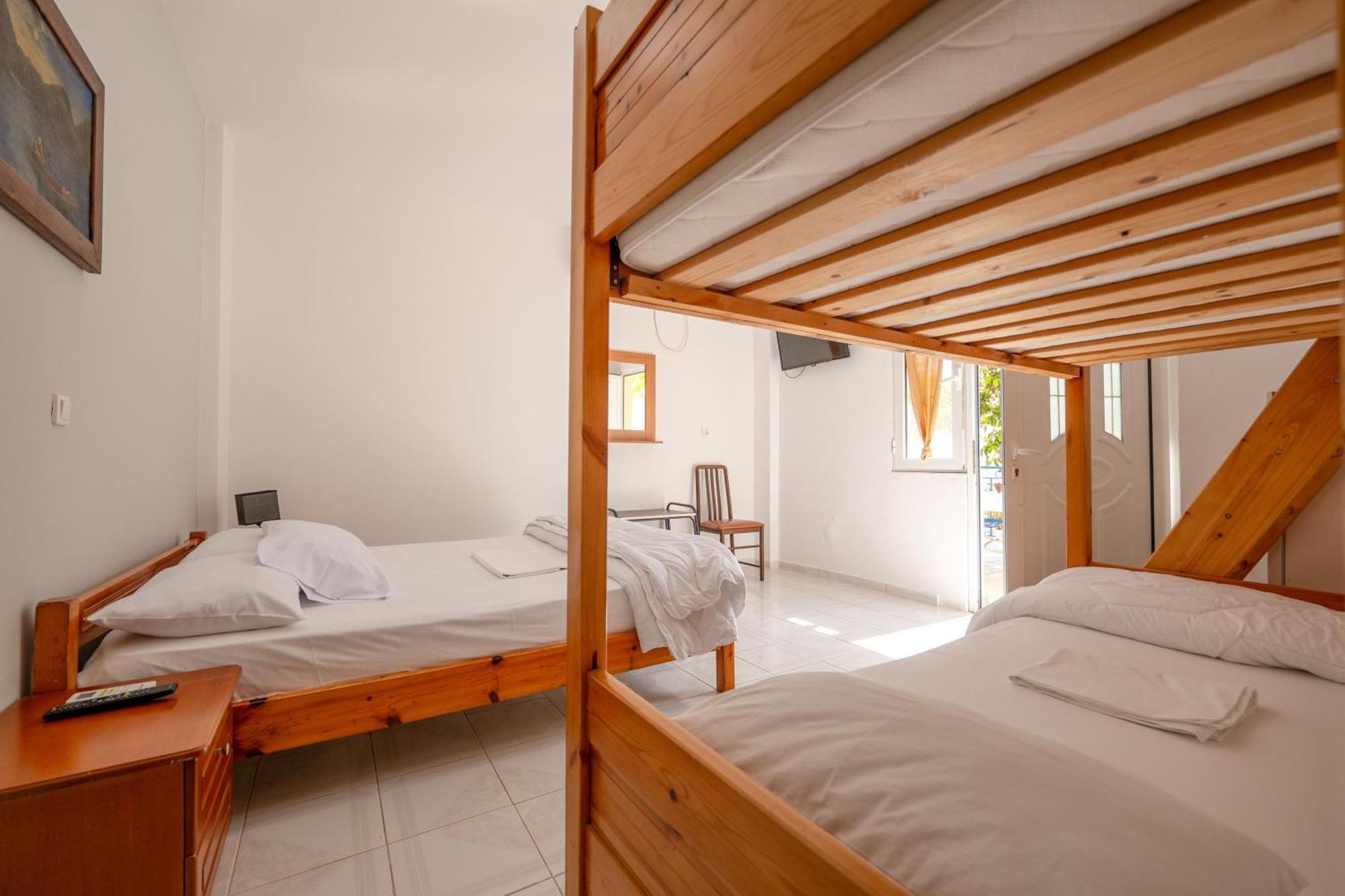 Hotel Portokali Himare Exterior photo