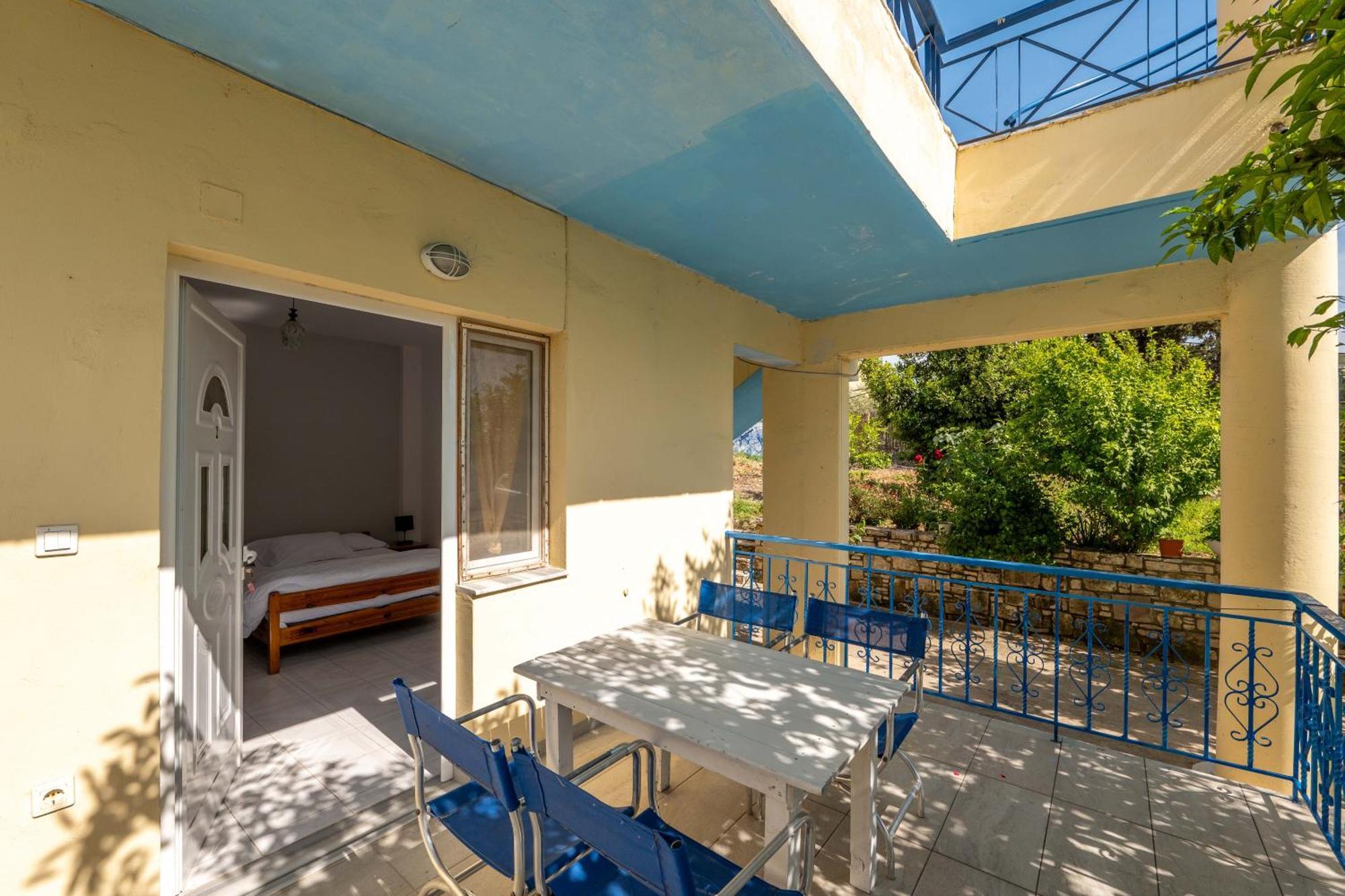 Hotel Portokali Himare Exterior photo